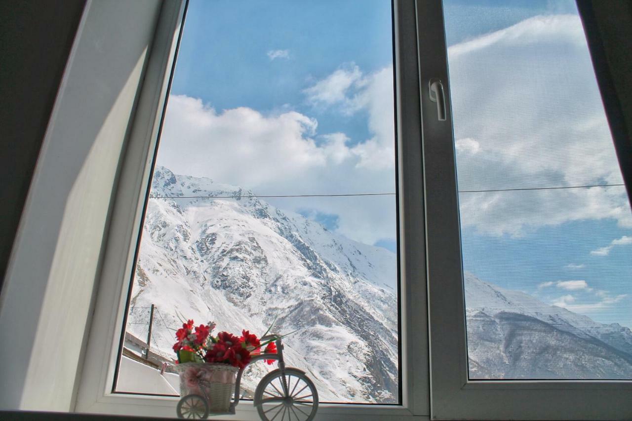 Hotel Noa Kazbegi Exterior foto