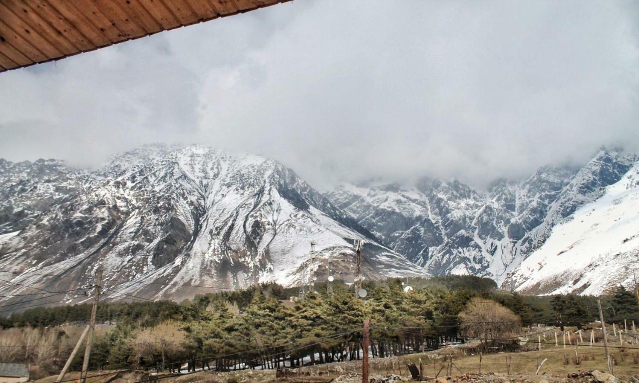 Hotel Noa Kazbegi Exterior foto